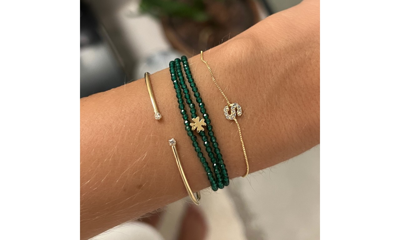 Pulseira Trevo Cristais Banho de Ouro 18k.